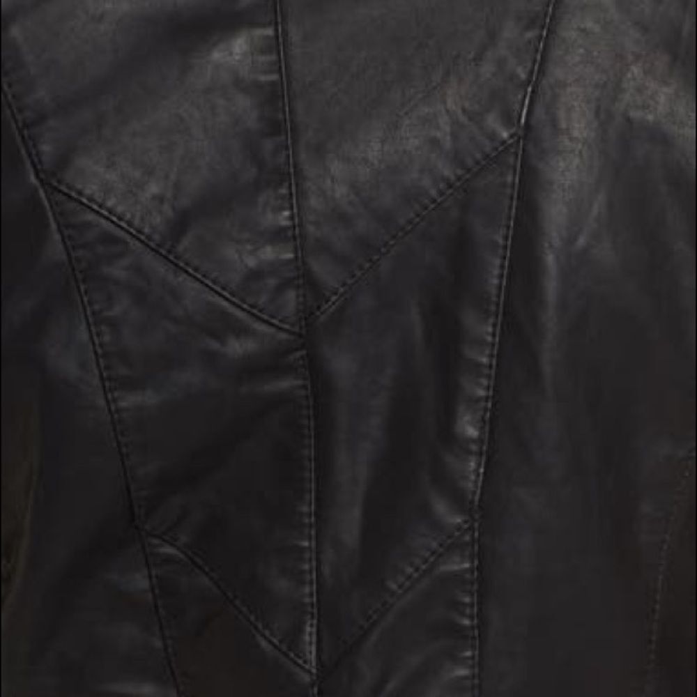 ✨HP✨Faux Leather Jacket✨ - Picture 8 of 10